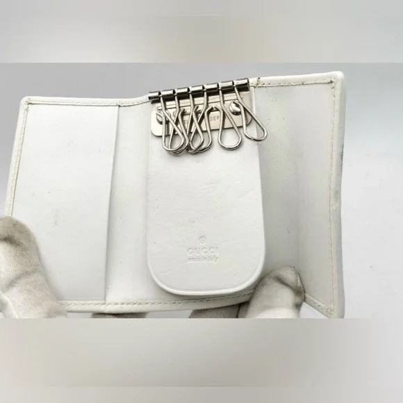 Gucci Red and Cream Key & Card Holder - Picture 7 of 11